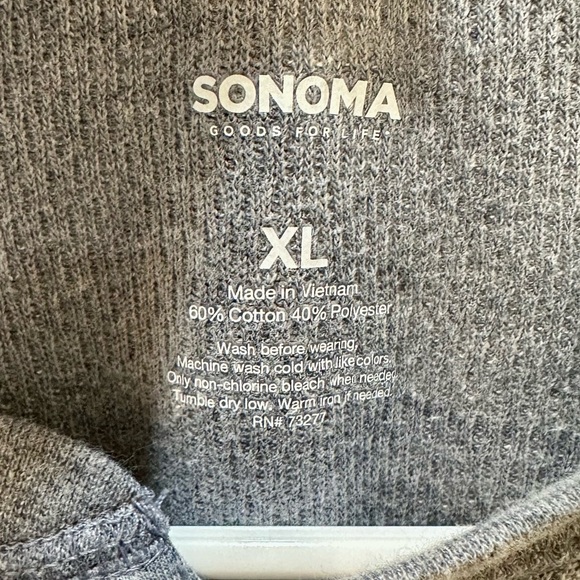 Men's Blue Henley Shirt-XL - Picture 5 of 5